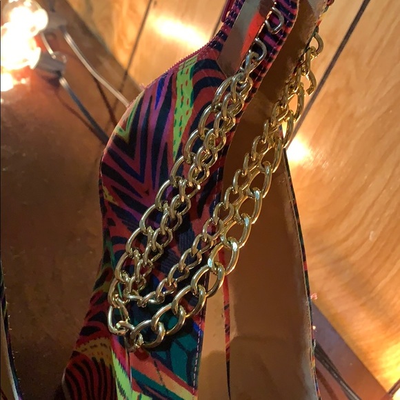 Multi colored heel - Picture 2 of 7